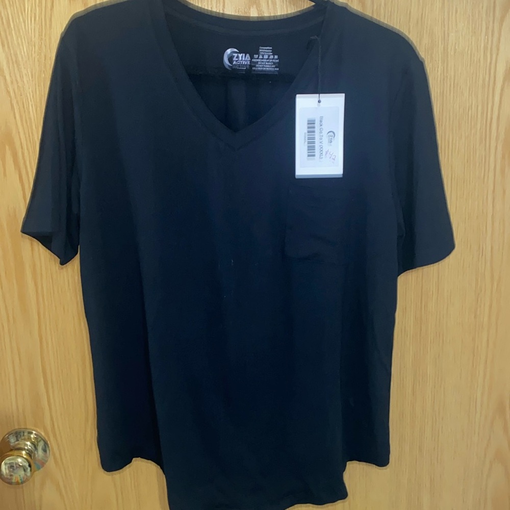 ZYIA Black Pocket Go To V